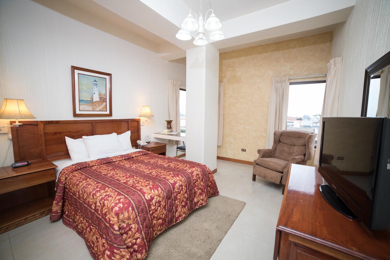 Hotel Anna Inn Olintepeque Eksteriør bilde